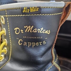 Dr Martens 8 Eye "Capper" Boots
